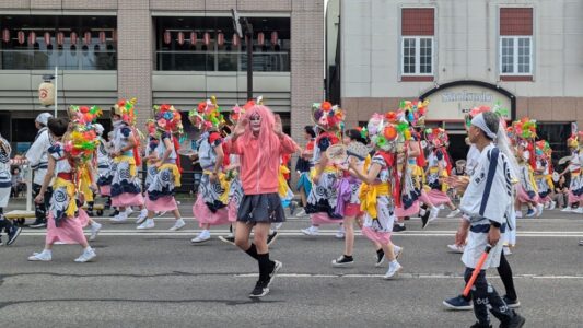 Char Nebuta en plein jour