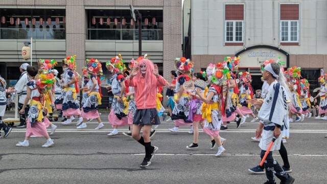 Char Nebuta en plein jour