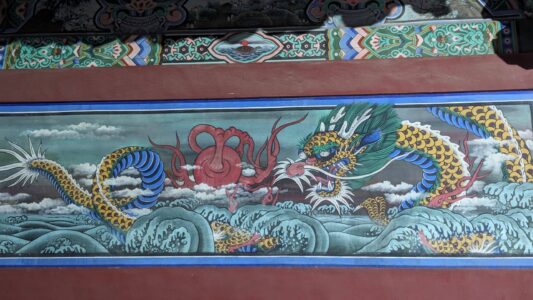 Photographier le temple au bord de la mer à Busan, Corée du sud